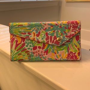 Lilly Pulitzer Sunglass Case